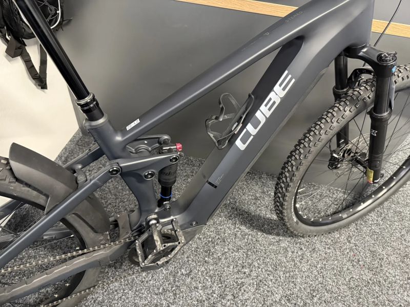 CUBE Stereo Hybrid ONE22 PRO 600 vel.L 2025 530km