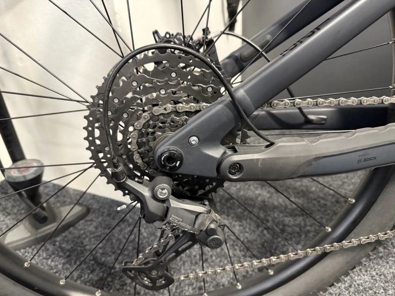 CUBE Stereo Hybrid ONE22 PRO 600 vel.L 2025 530km