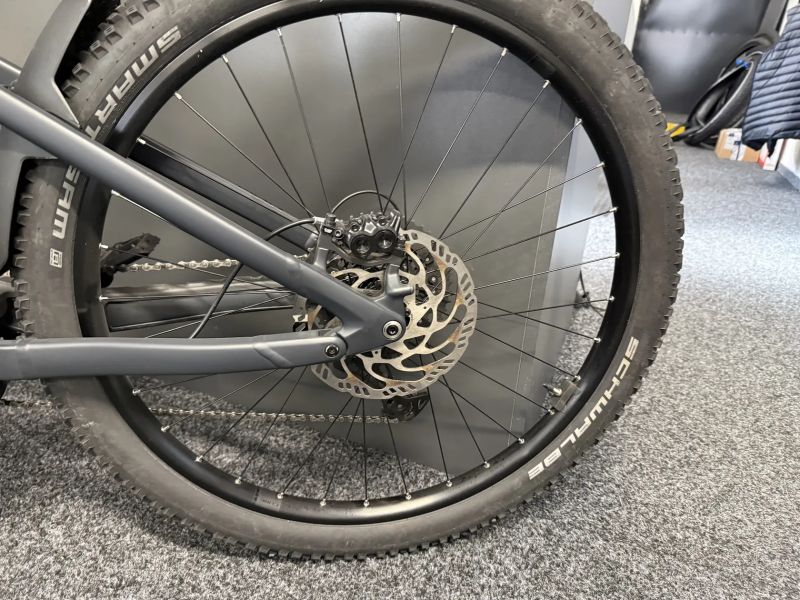 CUBE Stereo Hybrid ONE22 PRO 600 vel.L 2025 530km