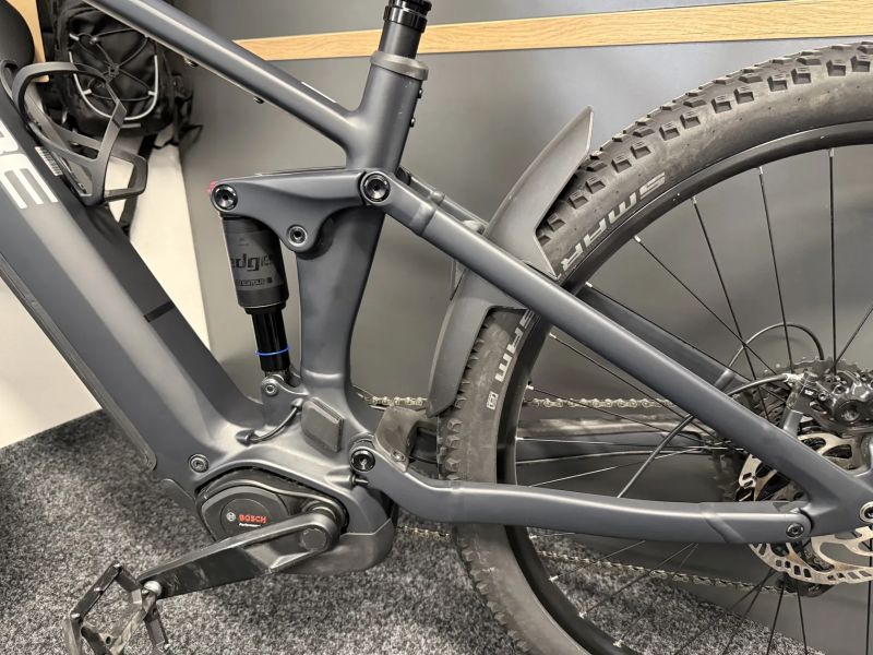 CUBE Stereo Hybrid ONE22 PRO 600 vel.L 2025 530km