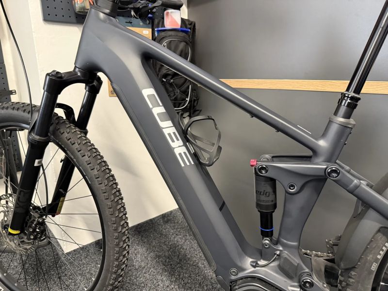 CUBE Stereo Hybrid ONE22 PRO 600 vel.L 2025 530km