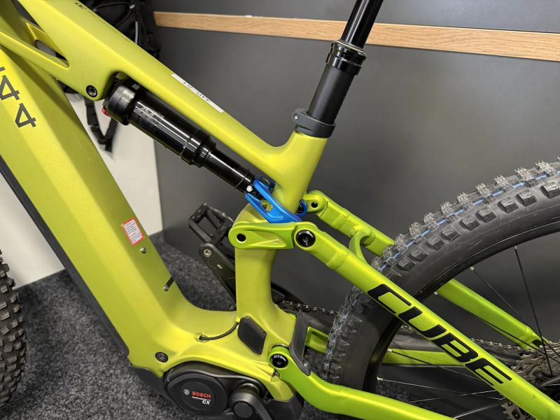 CUBE Stereo Hybrid ONE44 HPC RACE 800 vel.S 2025 1153km