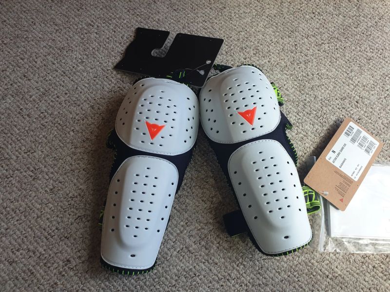 Dainese Pro Armor + Action Elbow Guard chránič loktů