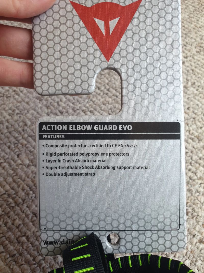 Dainese Pro Armor + Action Elbow Guard chránič loktů