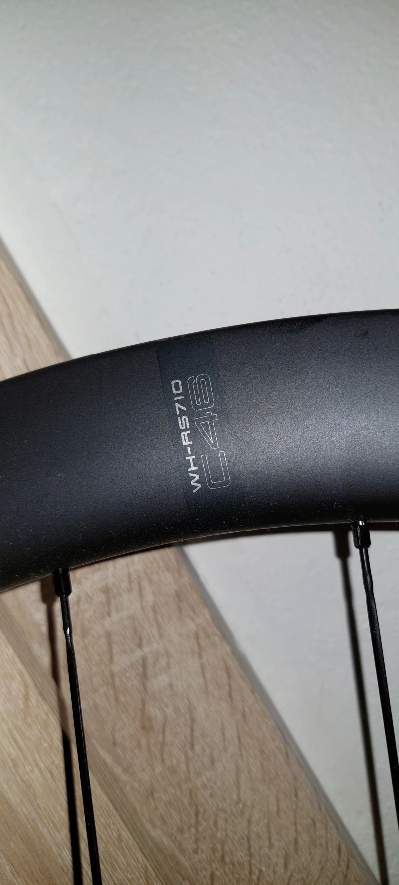 Karbonová kola Shimano 105 RS 710 C46 TL