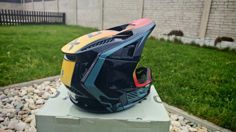 Fox Rampage Pro Carbon, Fox RPC, Přilba, Helma
