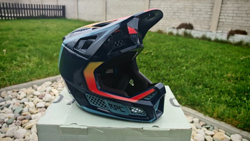 Fox Rampage Pro Carbon, Fox RPC, Přilba, Helma