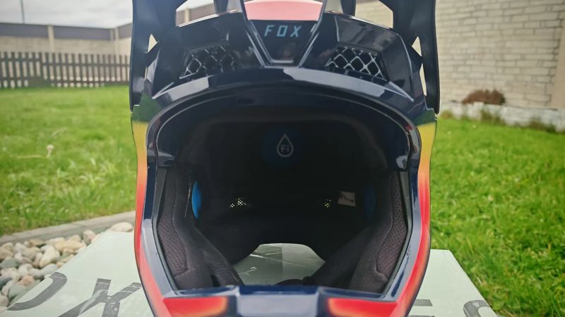 Fox Rampage Pro Carbon, Fox RPC, Přilba, Helma