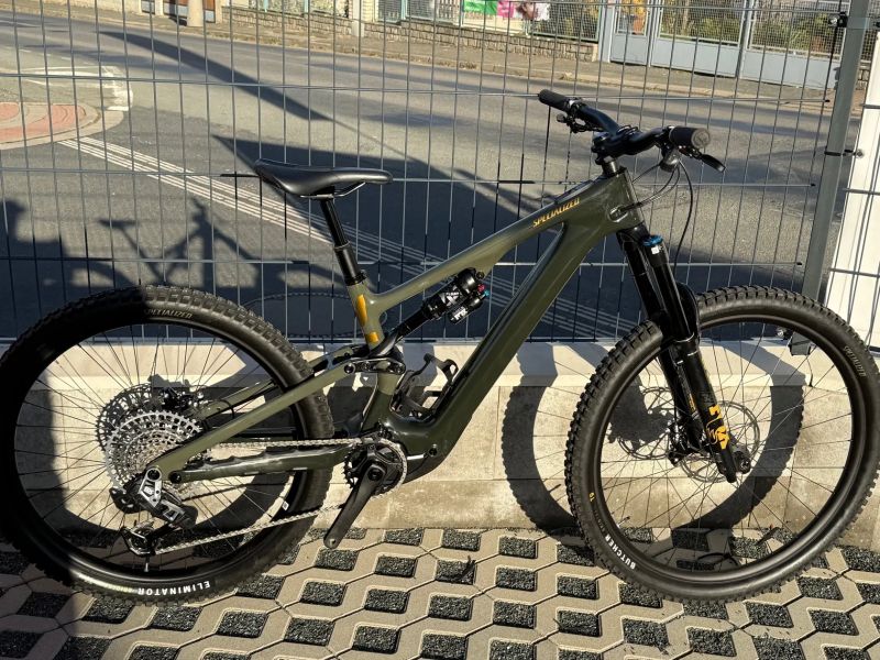 Specialized Levo SL Expert velikost S3 najeto 698Km + externí baterie ZDARMA