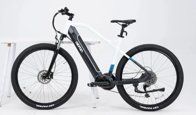 🔥🔥 SLEVA 18.000Kč -38% 🔥🔥 Elektrokolo Falco Bílá/černá 720 Wh - M / L / XL středový motor