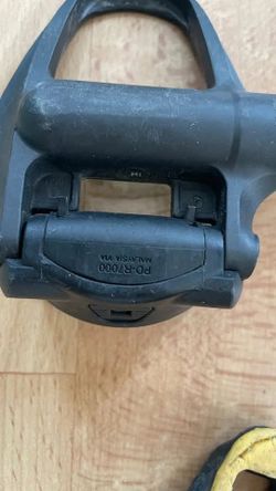 Silniční karbonové pedály Shimano 105 PD-R7000