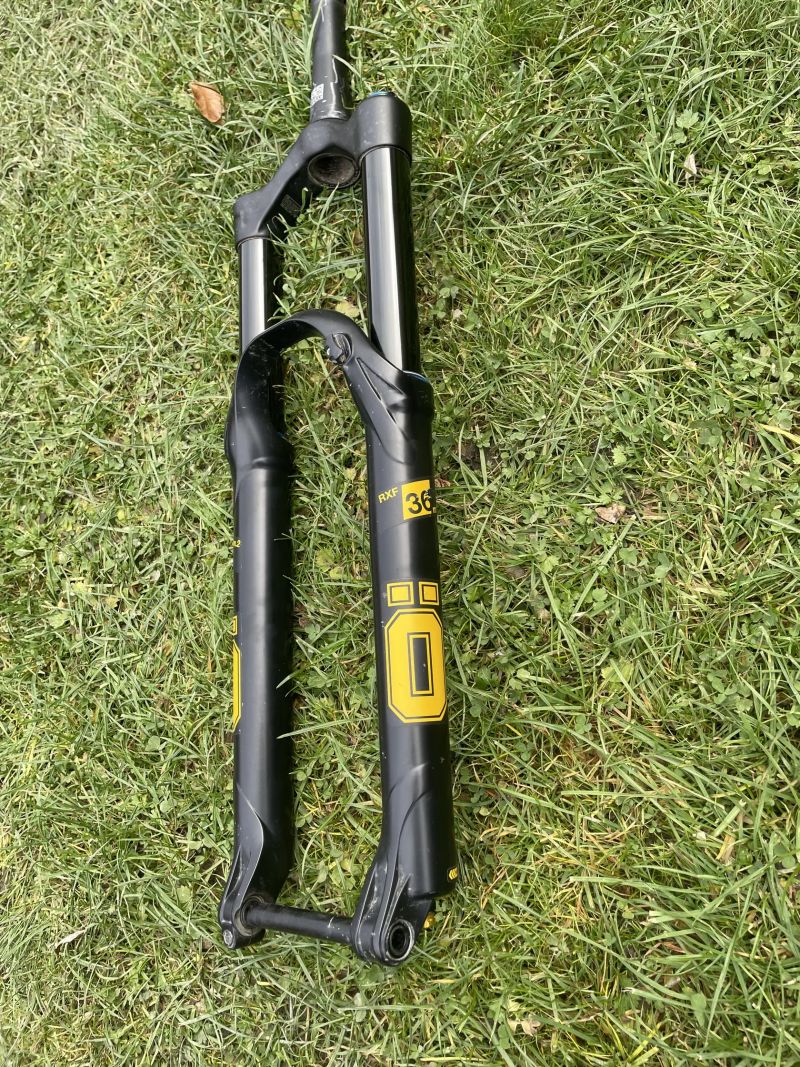 Vidlice Ohlins rxf.36