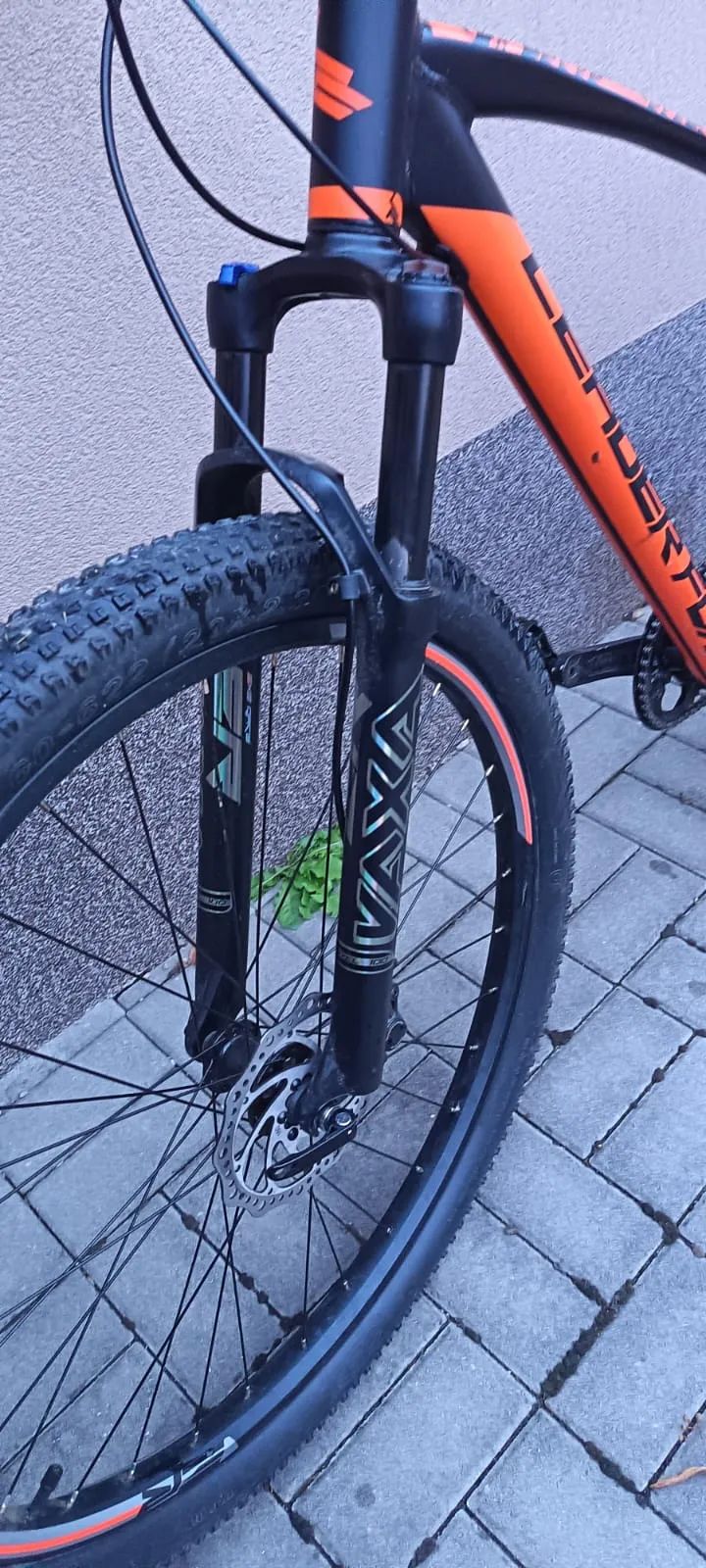 Leader Fox SONORA 29