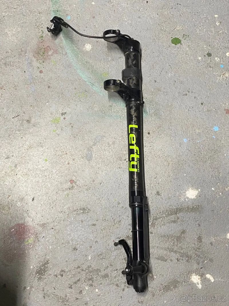 Vidlice Lefty carbon XLR 29 100mm, Redukce Tapered