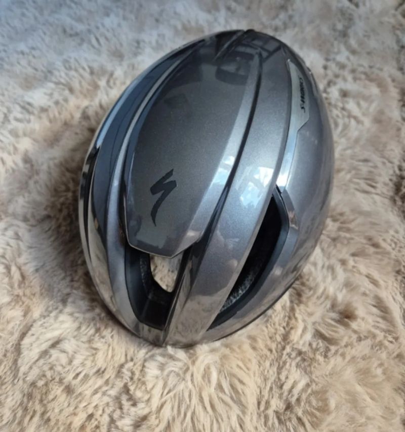 Specialized Evade 3 Mips helma