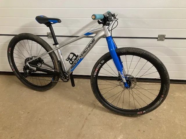 Rock Machine Thunder 27 HD LTD Silver/Blue