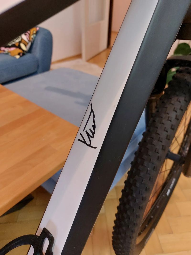 Lector 3.9LC night black