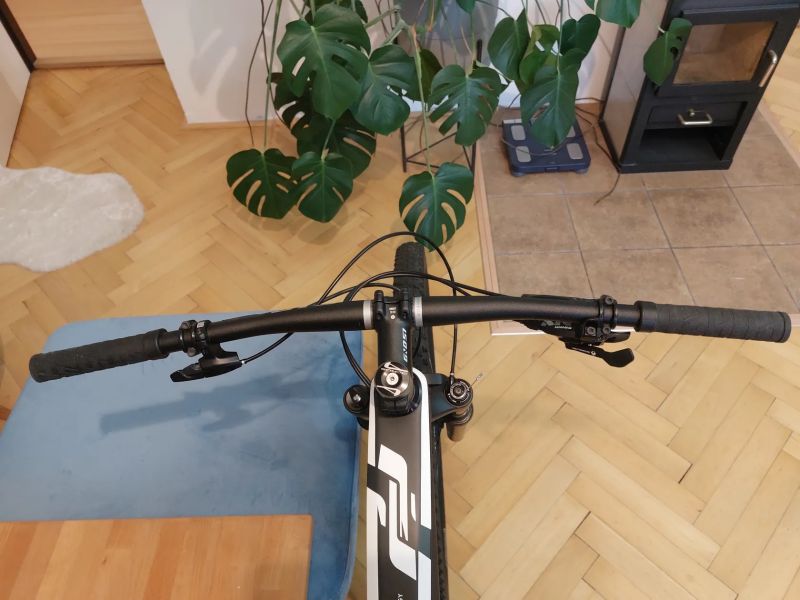 Lector 3.9LC night black