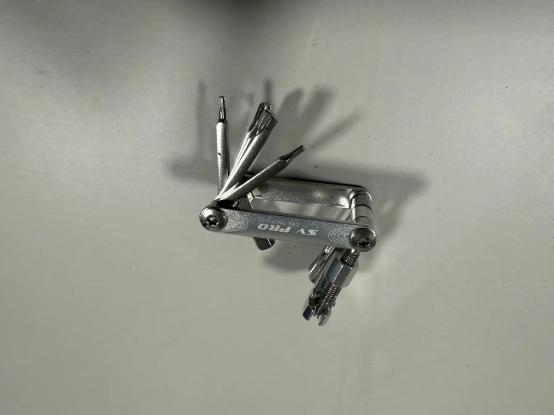 Sedlovka cannondale +multiklíč Lezyne