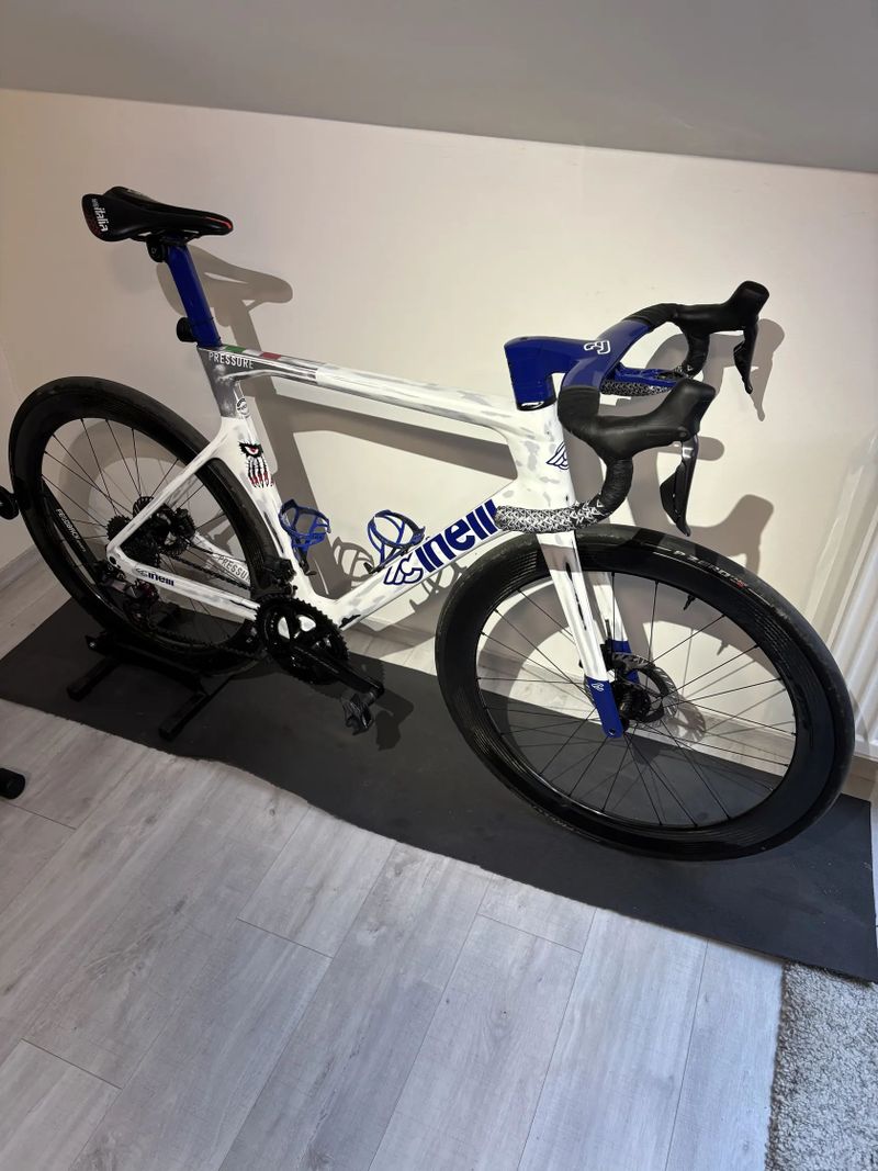 Cinelli Pressure team edition vel.L 