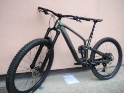 Nový Trek Fuel EX 8 XT Gen 6 2025