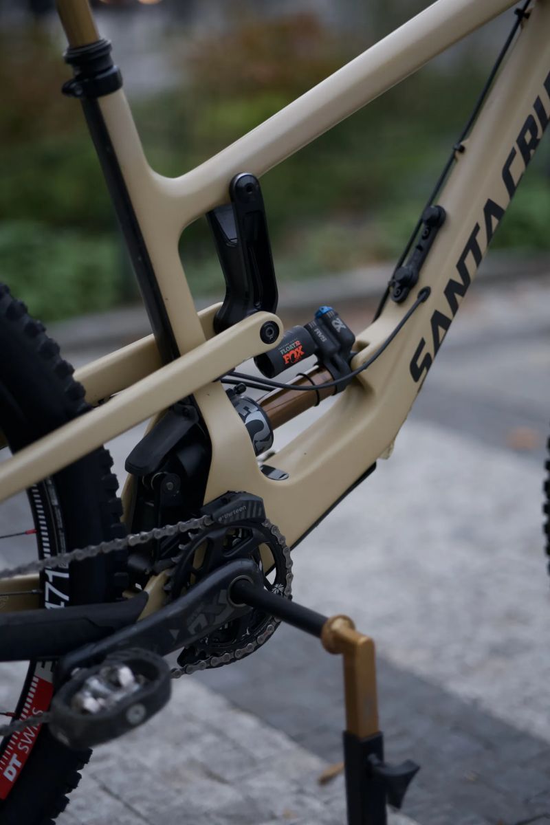 Santa Cruz Nomad CC V4 L 27,5"