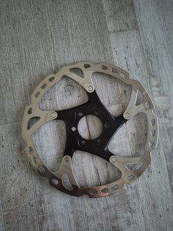 Prodám kotouč Shimano XT SM-RT 76 180 mm