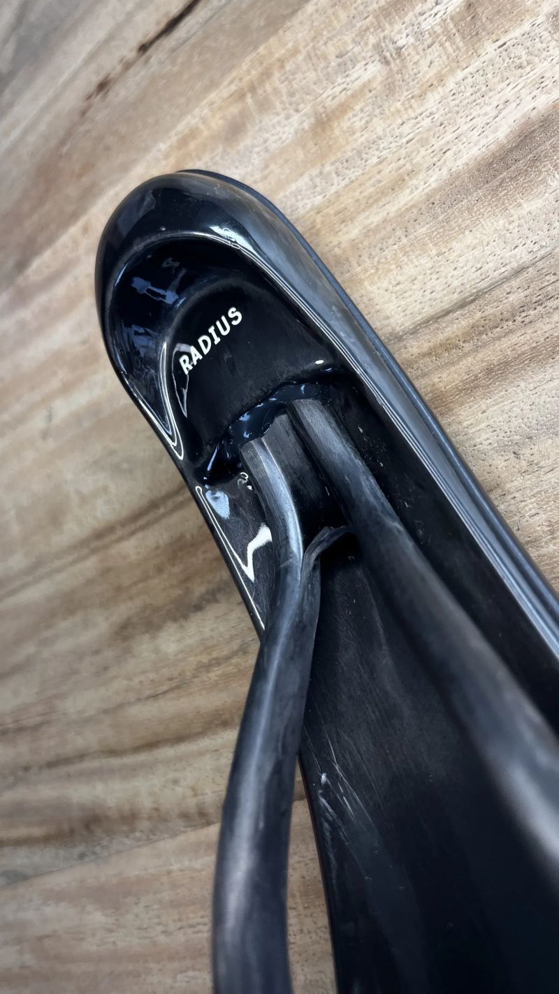 Fabric Radius Carbon