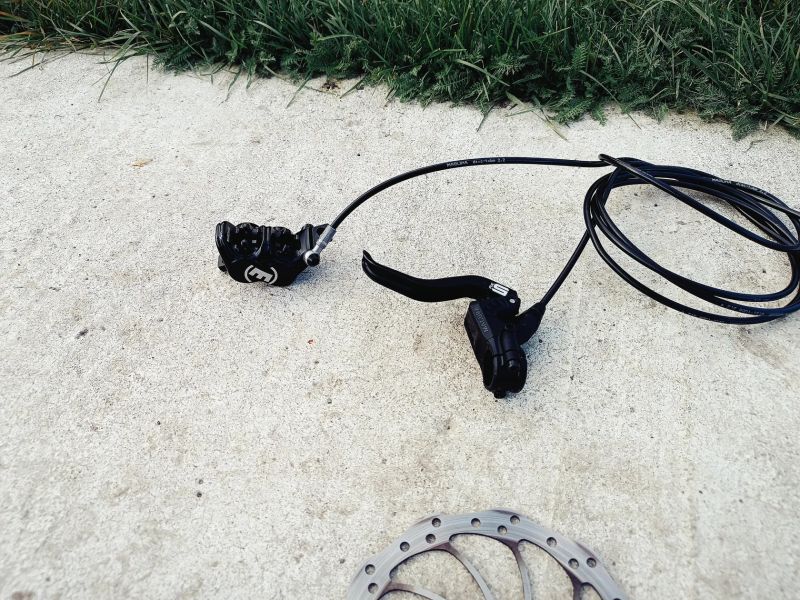 Magura MT 5 -4 Píst 