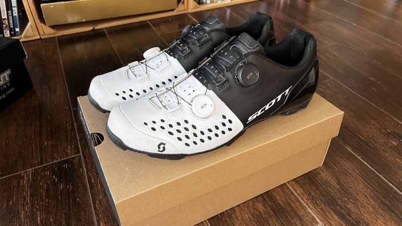 DMT, SIDI, BONT, SCOTT