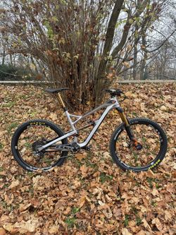 YT Industries Jeffsy 27 Pro Race