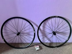 Prodám zapletená kola DT swiss ER 1600(ai offset) + ořech