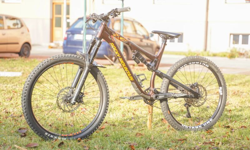 2020 ROCKY MOUNTAIN ALTITUDE 30