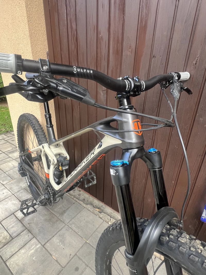 Mondraker SuperFox zánovní 