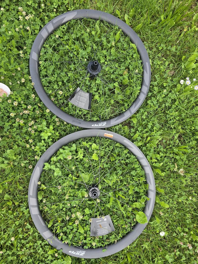 Zipp Firecrest 303 SW 