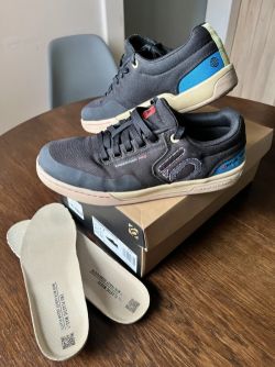 Five Ten Freerider Pro Canvas // 43 1/3 