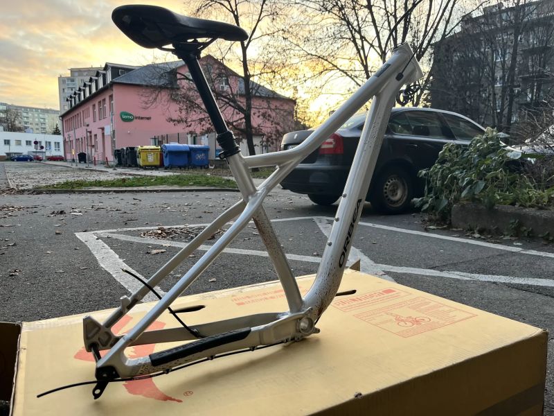 Rám Orbea Laufey Raw Silver 