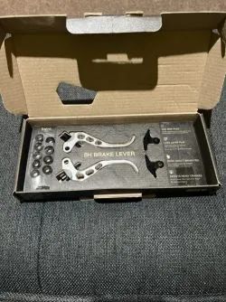 OAK sada brzdových pák pro Shimano