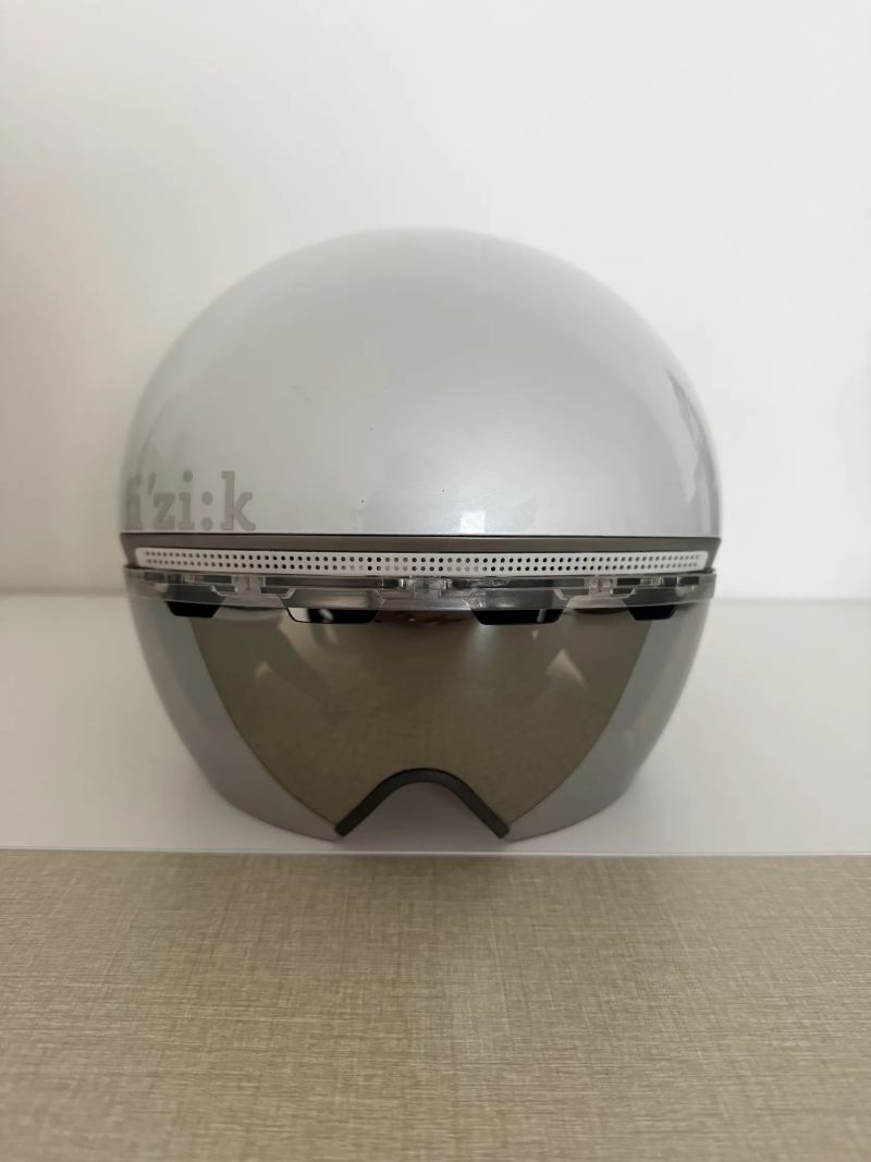 Aero helma FIZIK Kunee TT