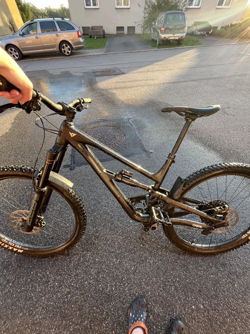 YT Industries Capra