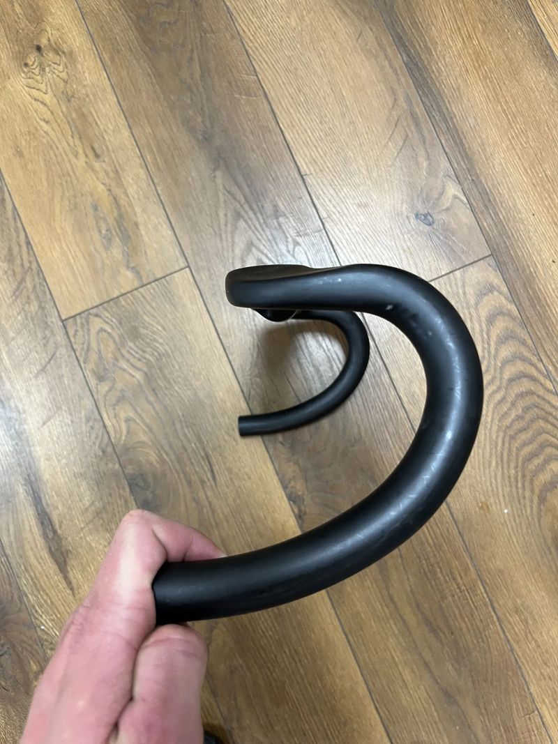 Představce, řidítka, sedlo