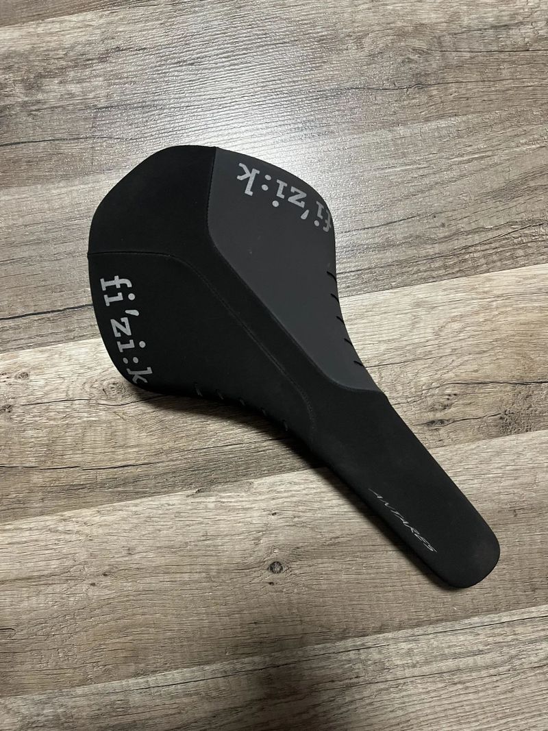 Představce, řidítka, sedlo