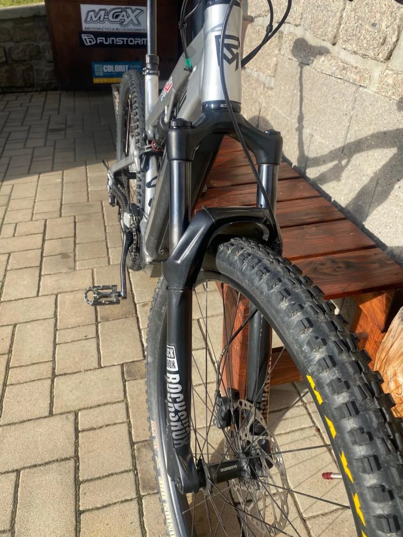 Elektrokolo Rock Machine BLIZZARD INT2 e30-29 vel. L