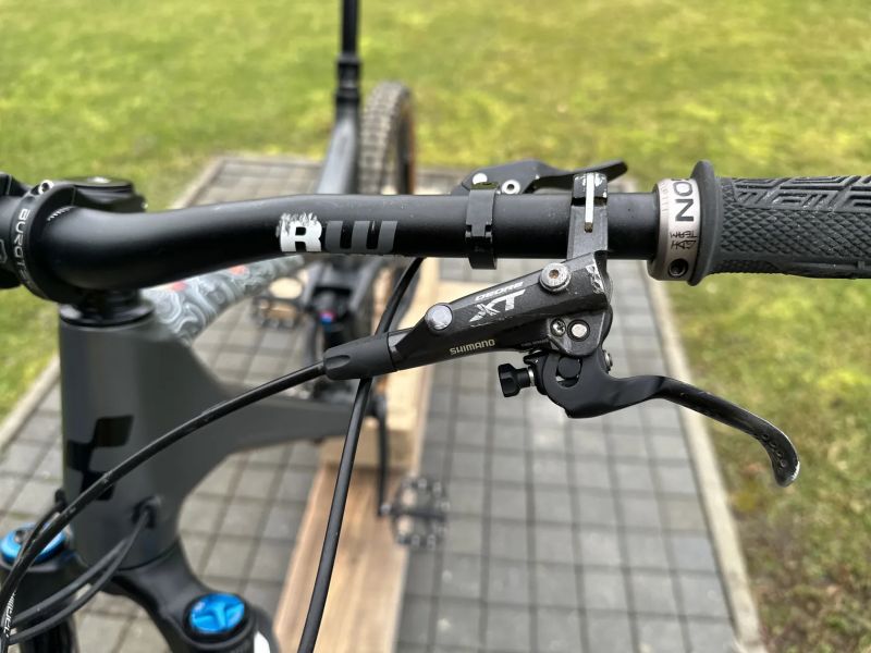 Cube 140 stereo race