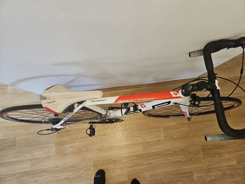 Superior road comp XS