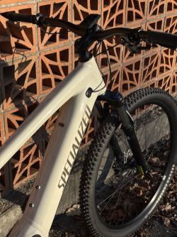 Specialized Turbo Tero 3.0 2023 vel. M