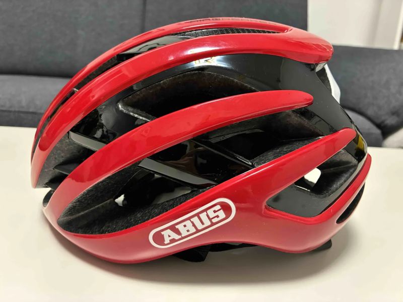 Přilba Abus vel. 51-55 cm