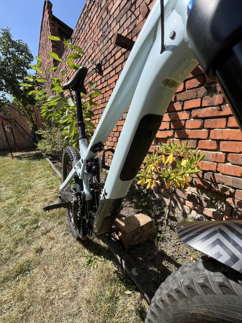 Trek Slash 8 gen 6 v L