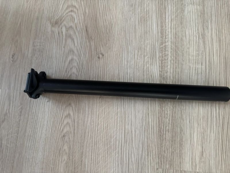 ALU sedlovka BMC 31,6/400 mm offset 0.