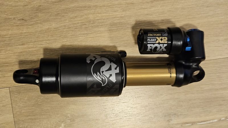 Tlumič FOX Float X2 FACTORY 230x65